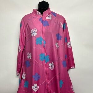 Vintage house, coat, floral high collar, zips, 3/4 of the way down pink ombre